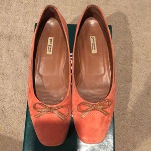 Paul Green peach colored flats